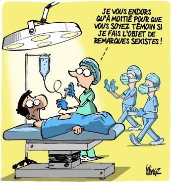 Une infirmière anesthésiste fait une injection dans une poche à un patient en table opération. Elle dit, je vous en dors qu'à moitié pour que vous soyez témoins, si je fais l'objet de remarque sexiste les deux chirurgiens hommes arrivent dans son dos.